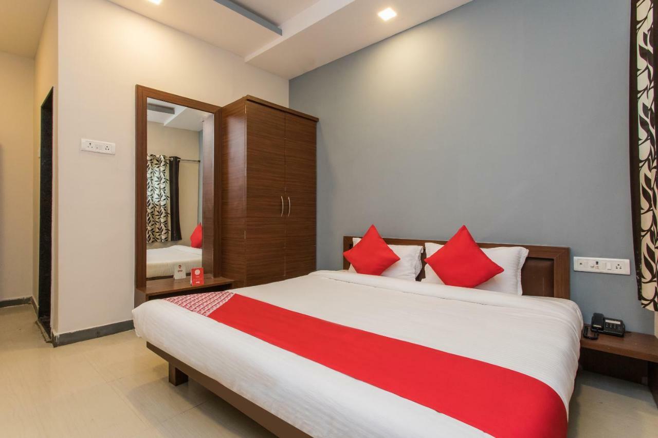Oyo 17161 Hotel Mahalaxmi اوجاين المظهر الخارجي الصورة